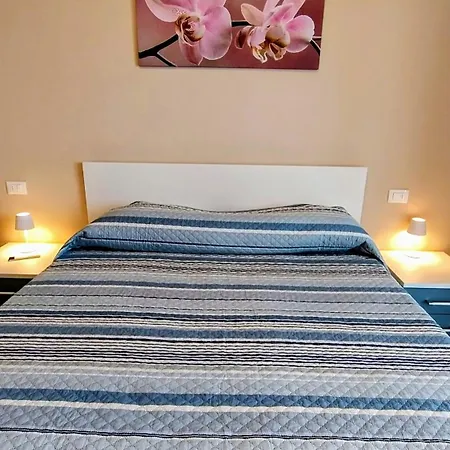 Sweet Bilocale Nuovissimo * Альбенга