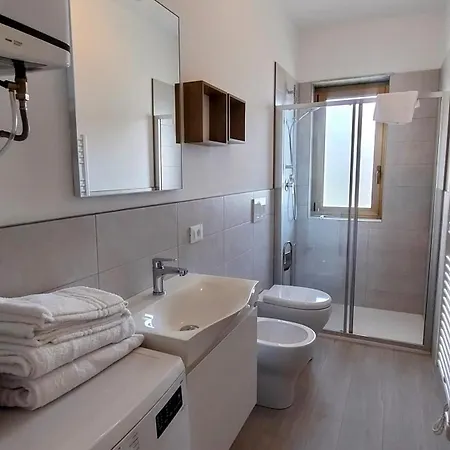 Sweet Bilocale Nuovissimo * Альбенга